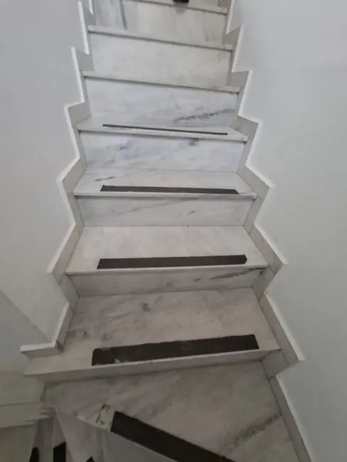 Foto 9 de Sobrado com 1 quarto à venda e para alugar, 200m2 em Jardim, Santo Andre - SP