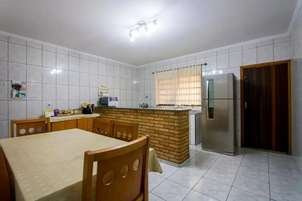 Foto 1 de Sobrado com 3 quartos à venda, 175m2 em Vila América, Santo Andre - SP