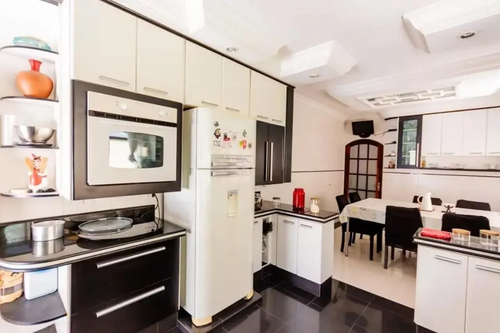 Foto 8 de Sobrado com 3 quartos à venda, 400m2 em Parque Jaçatuba, Santo Andre - SP