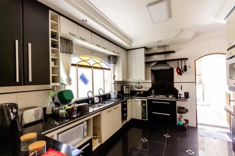 Foto 7 de Sobrado com 3 quartos à venda, 400m2 em Parque Jaçatuba, Santo Andre - SP