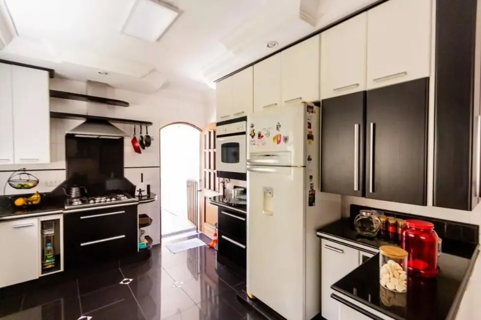 Foto 6 de Sobrado com 3 quartos à venda, 400m2 em Parque Jaçatuba, Santo Andre - SP