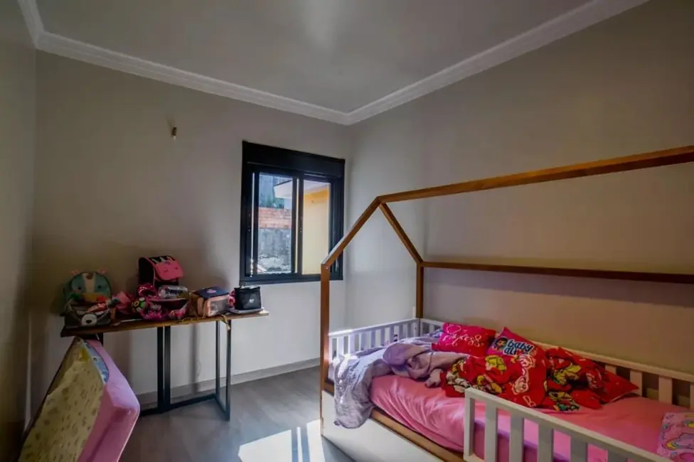 Foto 9 de Sobrado com 3 quartos à venda, 211m2 em Vila Scarpelli, Santo Andre - SP