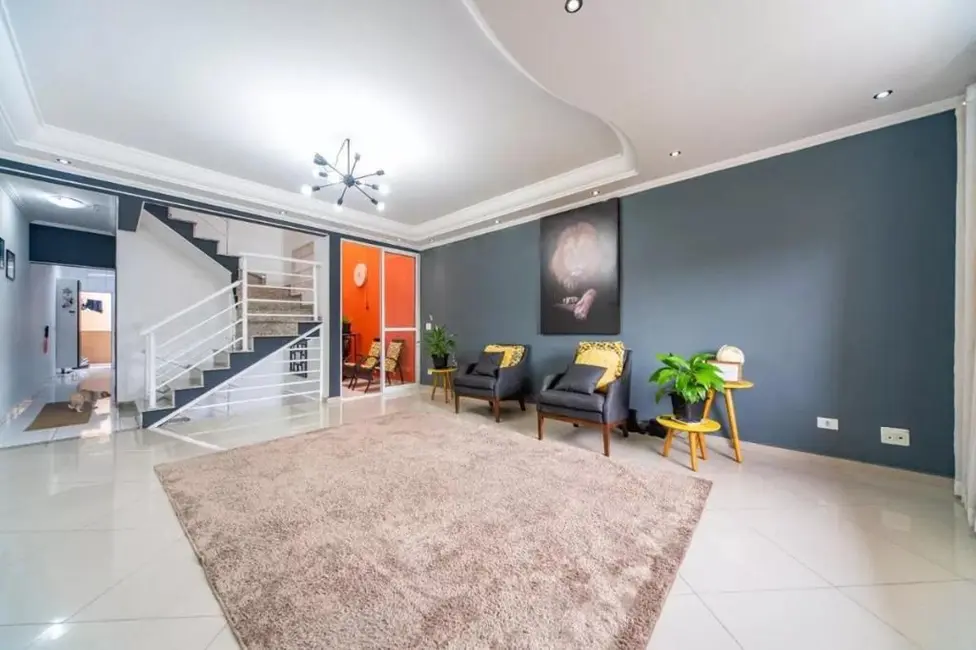 Foto 2 de Sobrado com 5 quartos à venda, 300m2 em Jardim Las Vegas, Santo Andre - SP