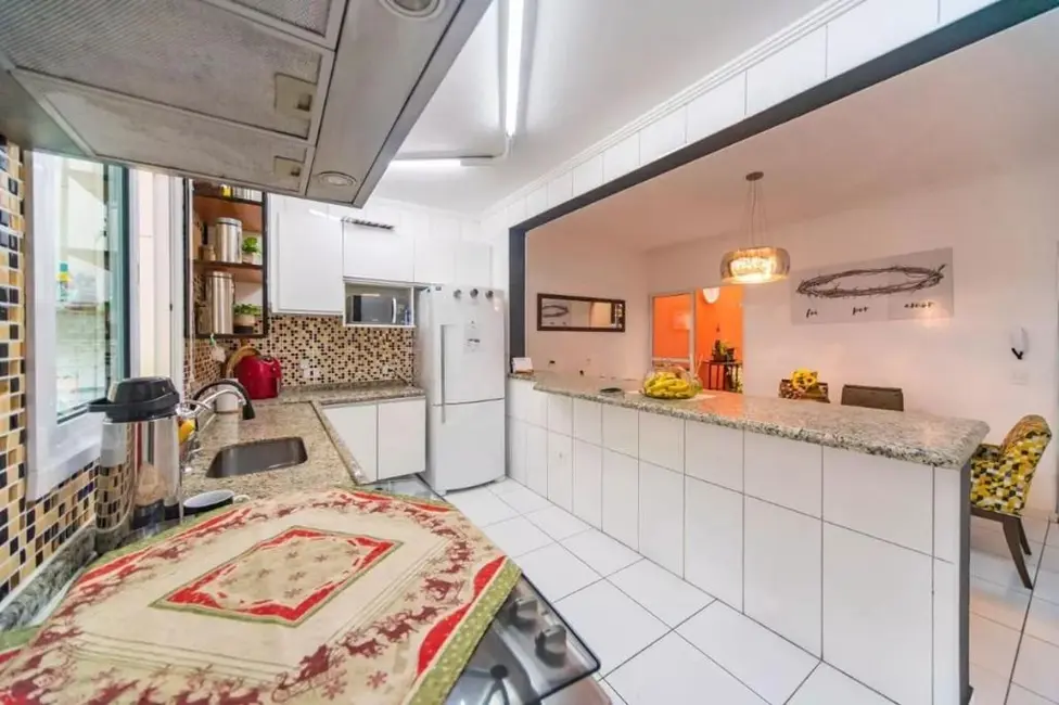 Foto 6 de Sobrado com 5 quartos à venda, 300m2 em Jardim Las Vegas, Santo Andre - SP