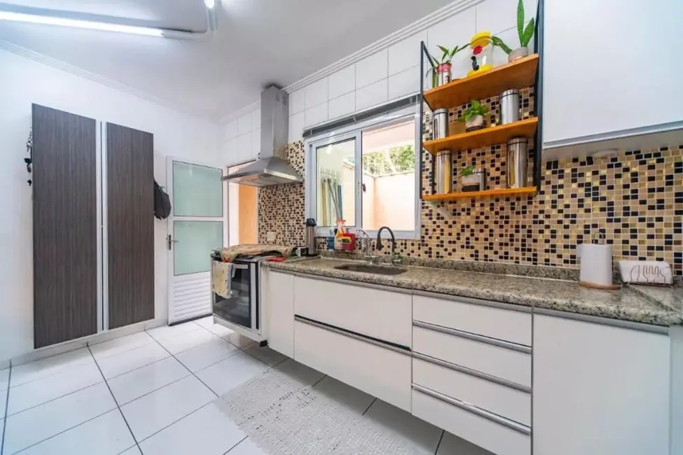 Foto 7 de Sobrado com 5 quartos à venda, 300m2 em Jardim Las Vegas, Santo Andre - SP