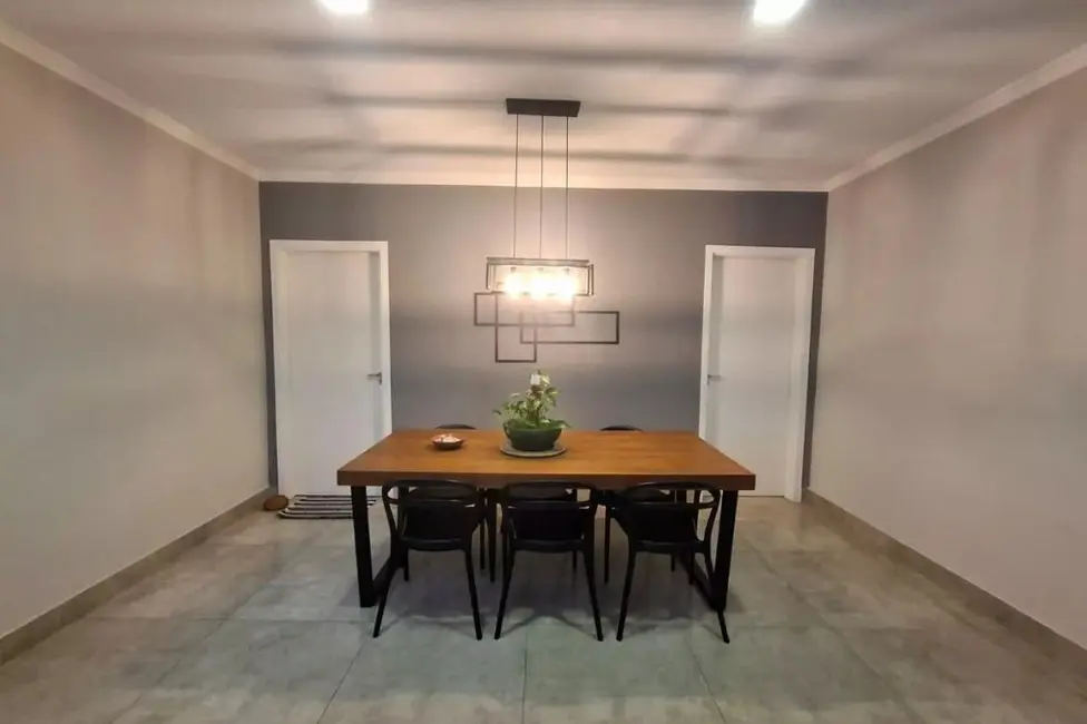 Sobrado com 3 quartos à venda, 212m2 em Vila Assunção, Santo Andre - SP - imagem 6 Foto 6 de Sobrado com 3 quartos à venda, 212m2 em Vila Assunção, Santo Andre - SP