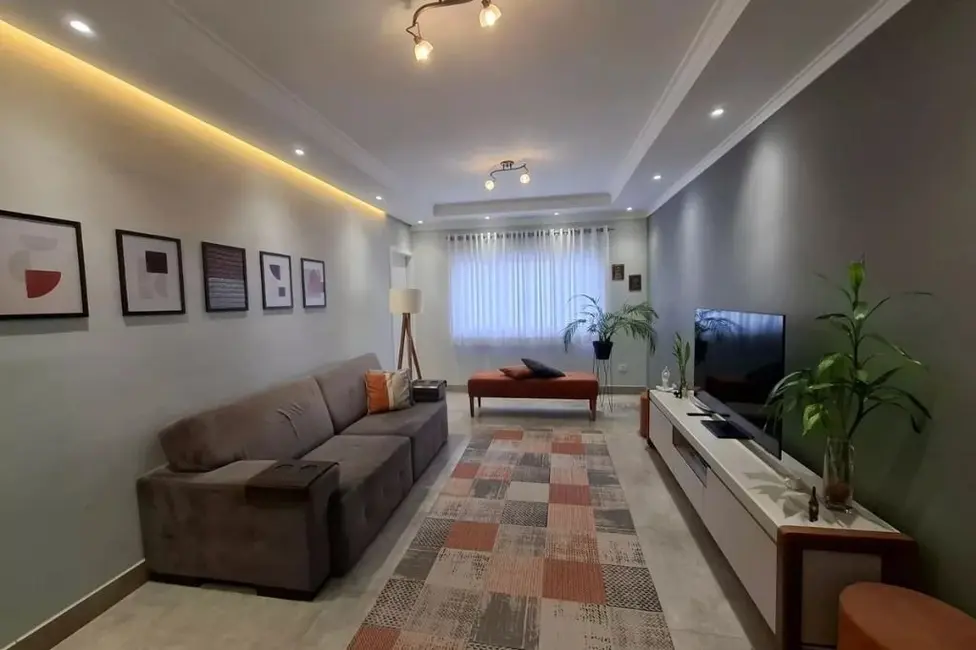 Sobrado com 3 quartos à venda, 212m2 em Vila Assunção, Santo Andre - SP - imagem 2 Foto 2 de Sobrado com 3 quartos à venda, 212m2 em Vila Assunção, Santo Andre - SP