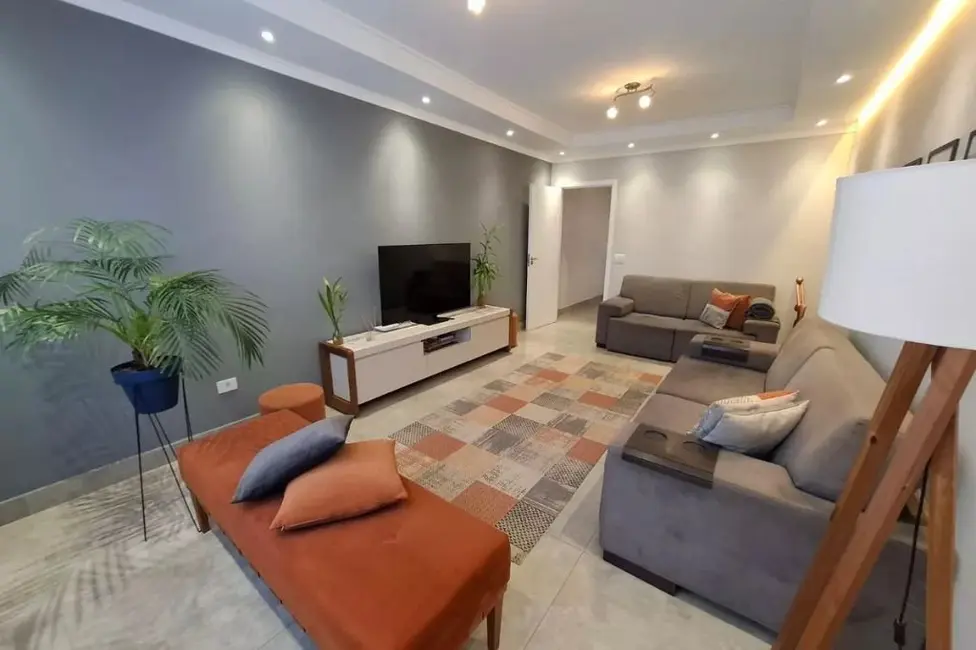 Sobrado com 3 quartos à venda, 212m2 em Vila Assunção, Santo Andre - SP - imagem 1 Foto 1 de Sobrado com 3 quartos à venda, 212m2 em Vila Assunção, Santo Andre - SP