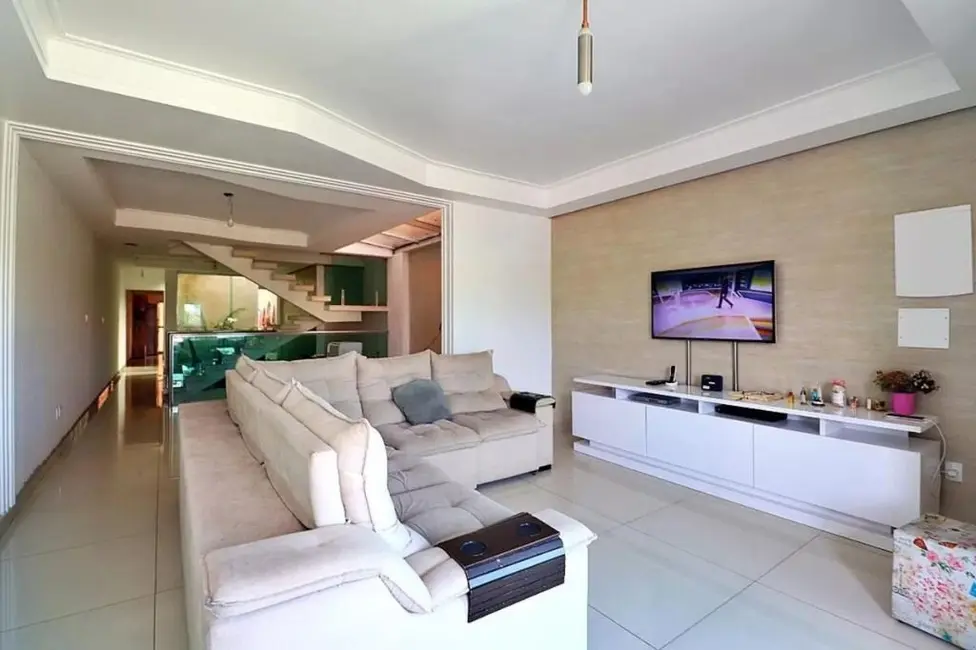 Sobrado com 4 quartos à venda, 316m2 em Vila Assunção, Santo Andre - SP - imagem 1 Foto 1 de Sobrado com 4 quartos à venda, 316m2 em Vila Assunção, Santo Andre - SP