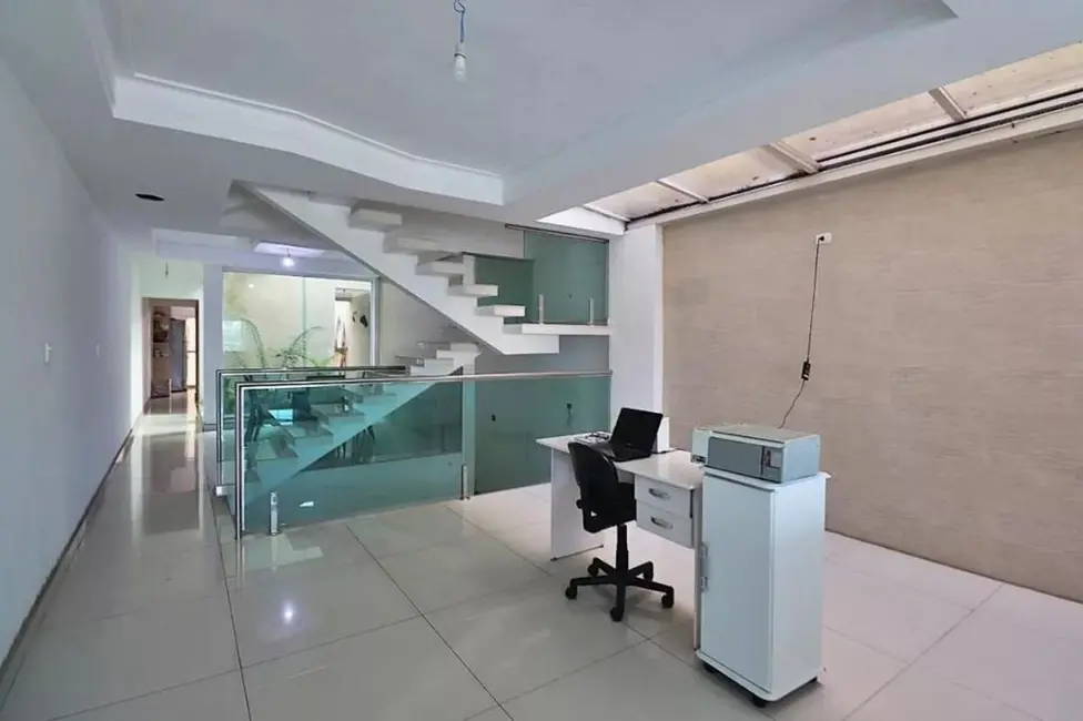 Sobrado com 4 quartos à venda, 316m2 em Vila Assunção, Santo Andre - SP - imagem 4 Foto 4 de Sobrado com 4 quartos à venda, 316m2 em Vila Assunção, Santo Andre - SP