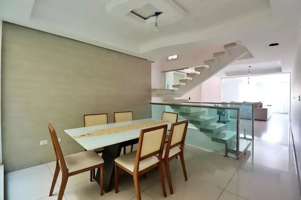 Sobrado com 4 quartos à venda, 316m2 em Vila Assunção, Santo Andre - SP - imagem 5 Foto 5 de Sobrado com 4 quartos à venda, 316m2 em Vila Assunção, Santo Andre - SP