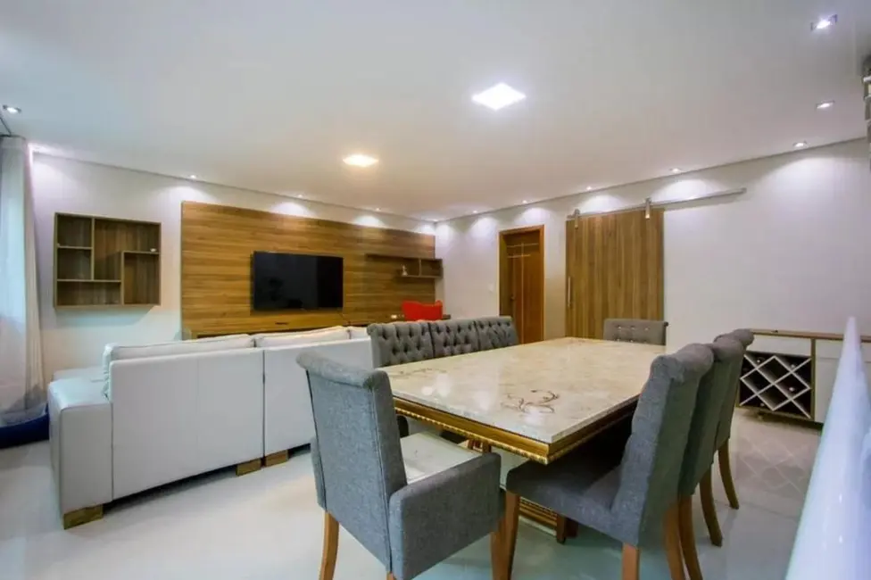 Foto 3 de Sobrado com 3 quartos à venda, 215m2 em Vila Assunção, Santo Andre - SP