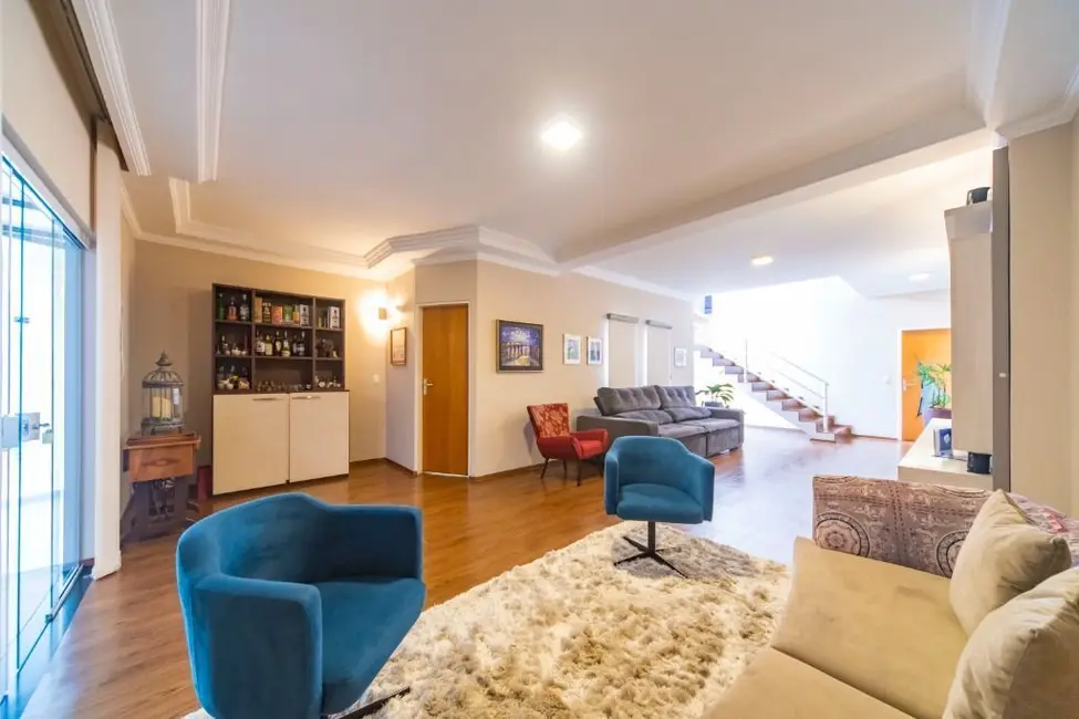 Sobrado com 4 quartos à venda, 510m2 em Santo Andre - SP - imagem 1 Foto 1 de Sobrado com 4 quartos à venda, 510m2 em Santo Andre - SP