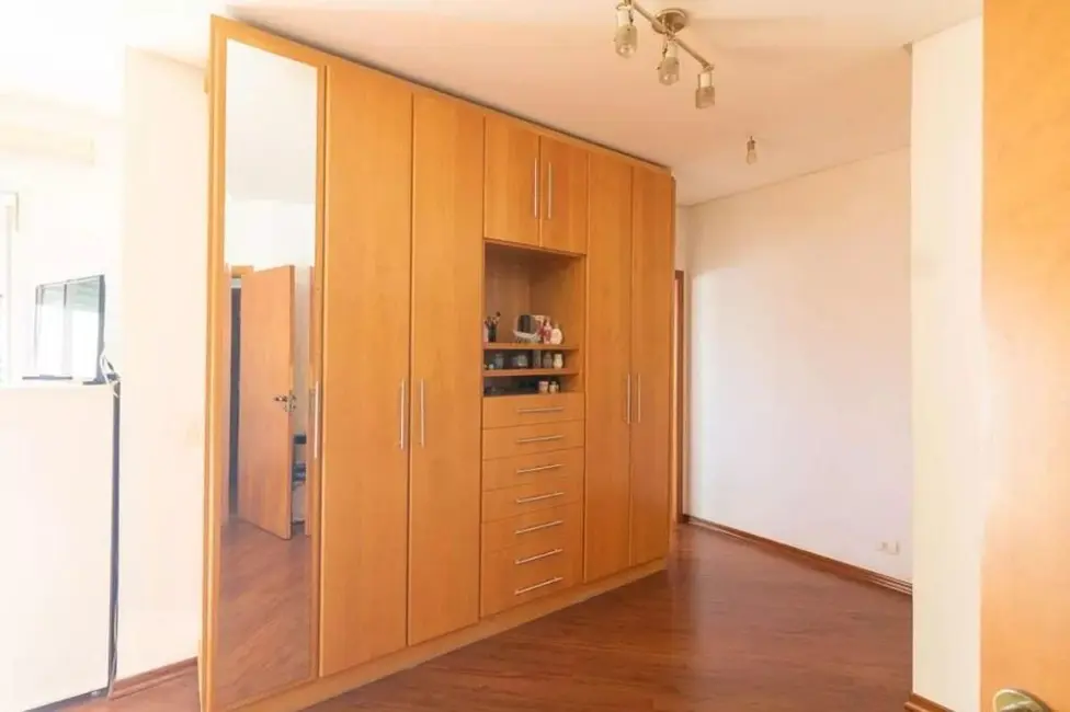 Foto 8 de Sobrado com 3 quartos à venda e para alugar, 245m2 em Campestre, Santo Andre - SP