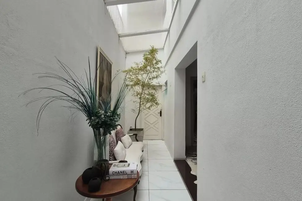 Foto 2 de Sobrado com 3 quartos à venda e para alugar, 311m2 em Jardim, Santo Andre - SP