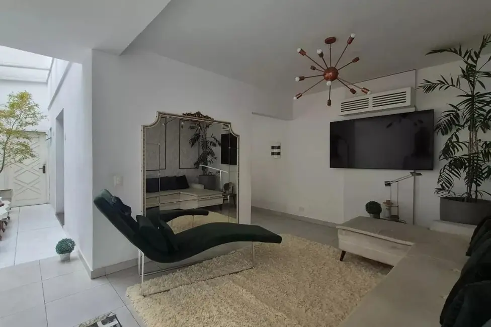 Foto 3 de Sobrado com 3 quartos à venda e para alugar, 311m2 em Jardim, Santo Andre - SP