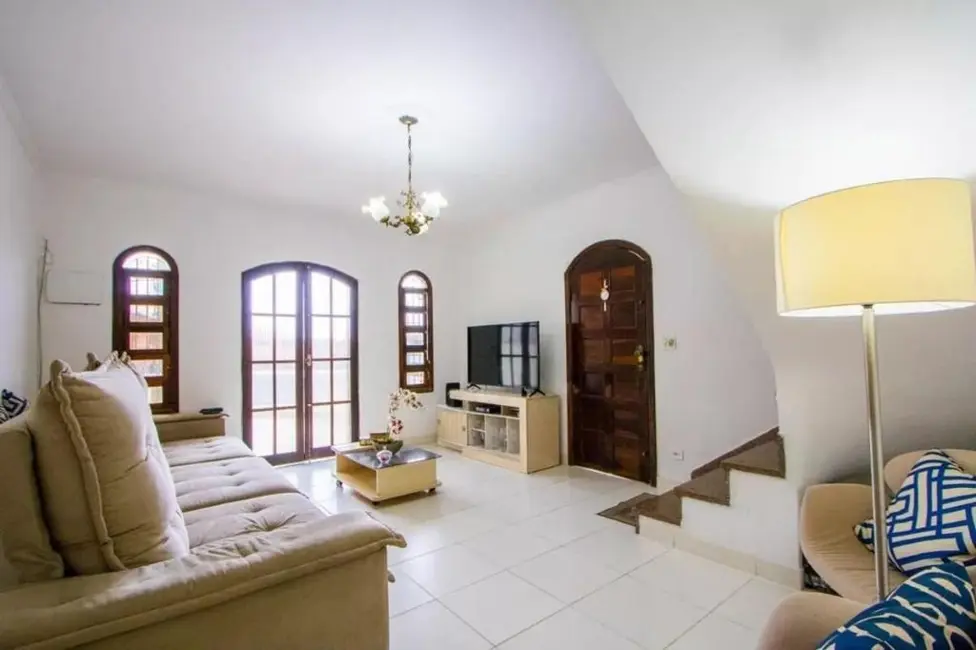 Foto 1 de Sobrado com 3 quartos à venda e para alugar, 279m2 em Vila Valparaíso, Santo Andre - SP