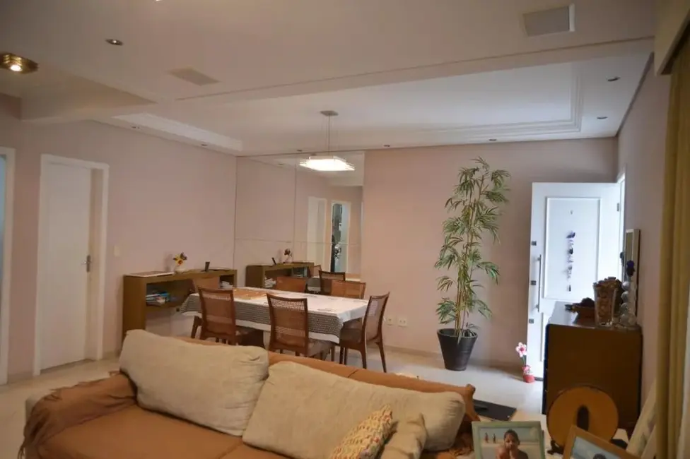 Foto 3 de Sobrado com 3 quartos à venda, 126m2 em Vila Scarpelli, Santo Andre - SP