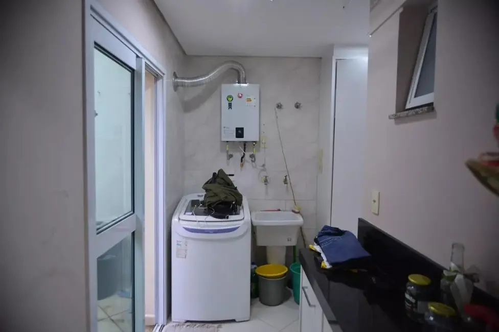 Foto 8 de Sobrado com 3 quartos à venda, 126m2 em Vila Scarpelli, Santo Andre - SP