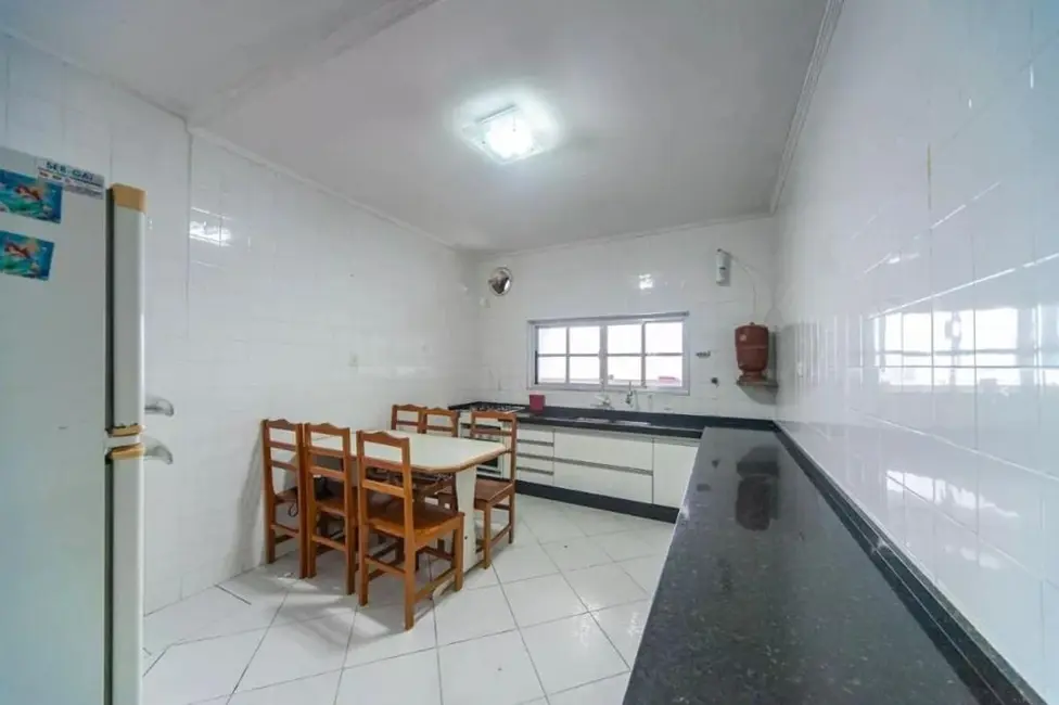 Foto 5 de Sobrado com 4 quartos à venda e para alugar, 173m2 em Vila Aquilino, Santo Andre - SP