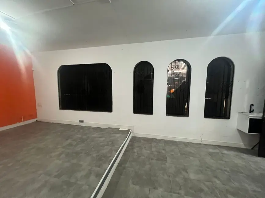 Foto 7 de Sobrado com 4 quartos para alugar, 190m2 em Jardim, Santo Andre - SP