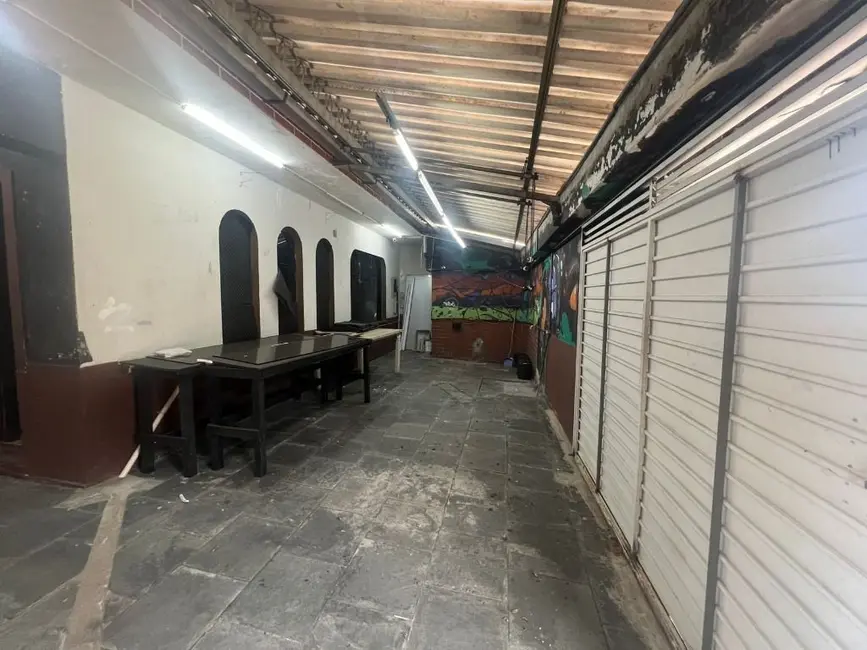 Foto 2 de Sobrado com 4 quartos para alugar, 190m2 em Jardim, Santo Andre - SP