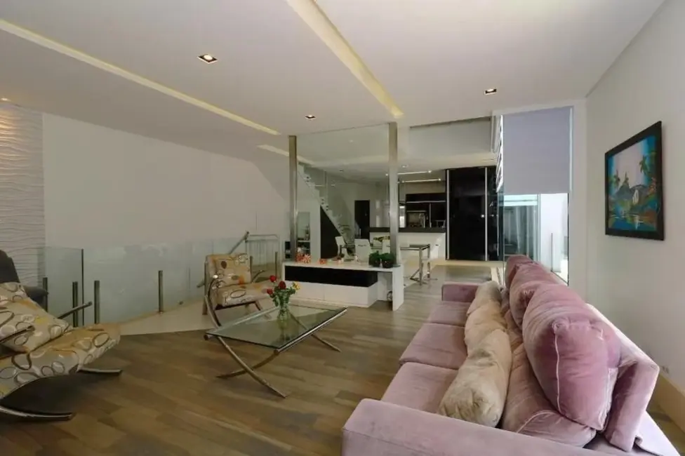 Foto 4 de Sobrado com 4 quartos à venda, 358m2 em Vila Vitória, Santo Andre - SP