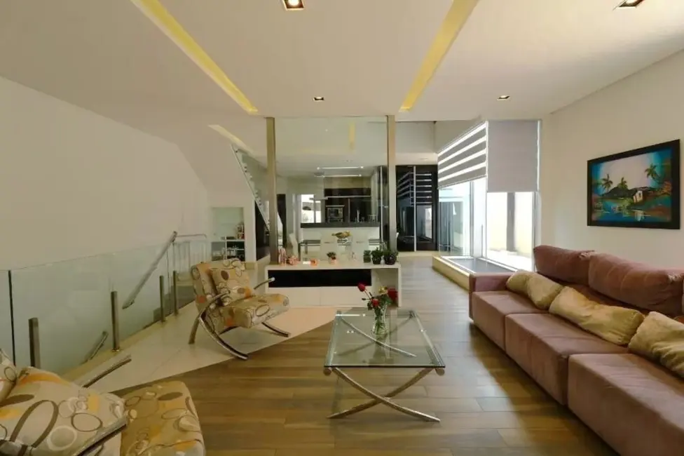 Foto 3 de Sobrado com 4 quartos à venda, 358m2 em Vila Vitória, Santo Andre - SP