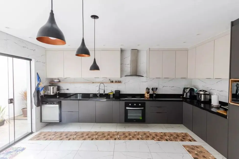 Foto 1 de Sobrado com 3 quartos à venda, 261m2 em Vila Metalúrgica, Santo Andre - SP