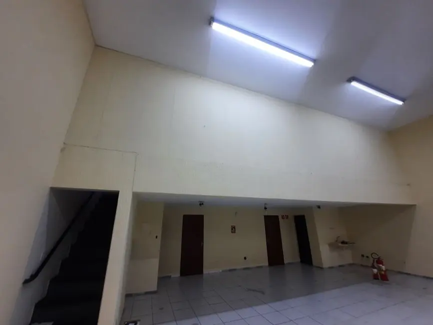 Foto 6 de Sala Comercial para alugar, 301m2 em Vila Linda, Santo Andre - SP