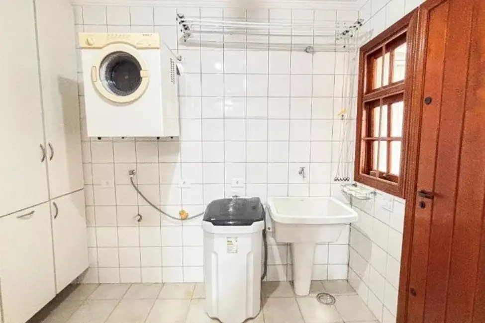 Foto 8 de Sobrado com 3 quartos à venda e para alugar, 339m2 em Campestre, Santo Andre - SP