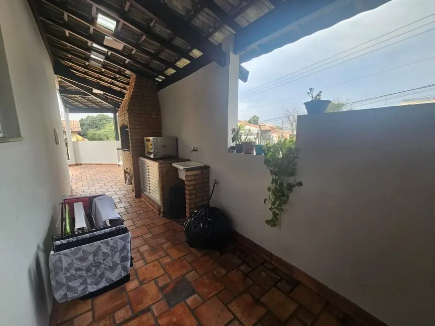 Sobrado com 3 quartos à venda e para alugar, 211m2 em Santo Andre - SP - imagem 5 Foto 5 de Sobrado com 3 quartos à venda e para alugar, 211m2 em Santo Andre - SP