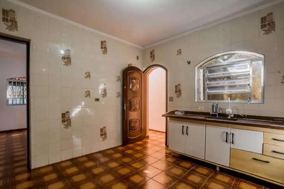 Casa com 2 quartos para alugar, 76m2 em Jardim Cristiane, Santo Andre - SP - imagem 8 Foto 8 de Casa com 2 quartos para alugar, 76m2 em Jardim Cristiane, Santo Andre - SP