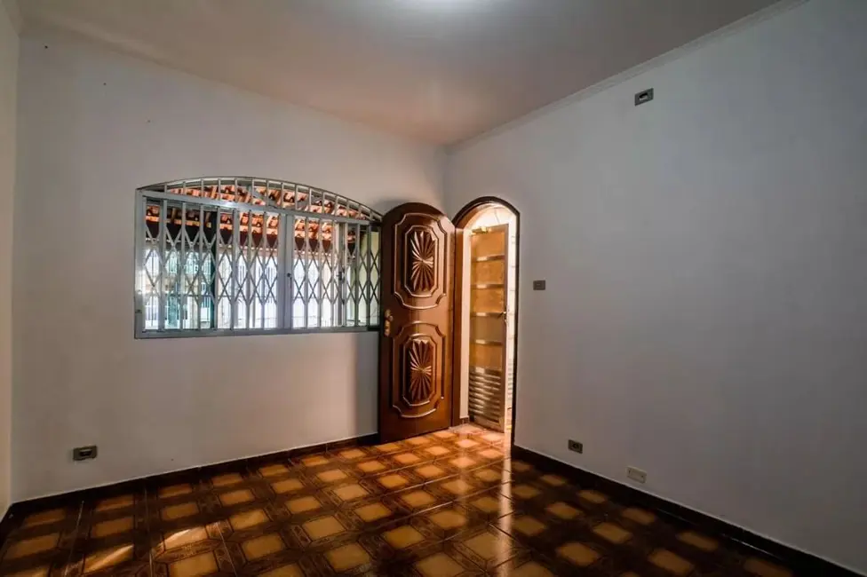 Casa com 2 quartos para alugar, 76m2 em Jardim Cristiane, Santo Andre - SP - imagem 1 Foto 1 de Casa com 2 quartos para alugar, 76m2 em Jardim Cristiane, Santo Andre - SP