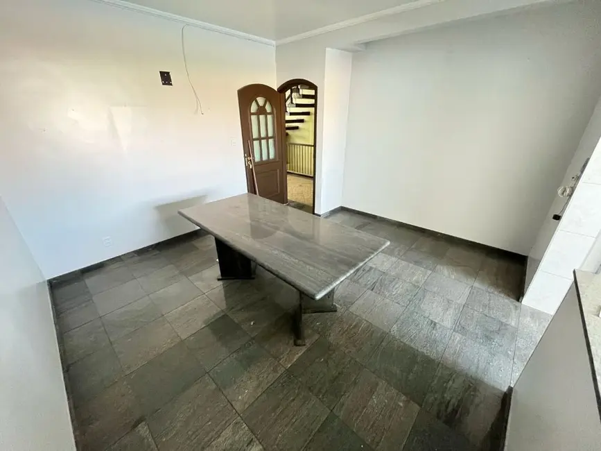 Foto 9 de Sobrado com 3 quartos à venda e para alugar, 175m2 em Campestre, Santo Andre - SP