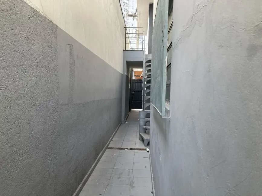 Sobrado com 2 quartos para alugar, 157m2 em Vila Boa Vista, Santo Andre - SP - imagem 3 Foto 3 de Sobrado com 2 quartos para alugar, 157m2 em Vila Boa Vista, Santo Andre - SP