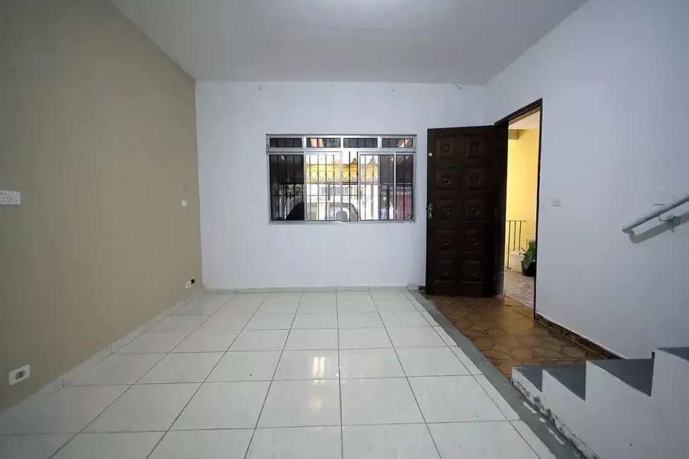 Foto 4 de Sobrado com 3 quartos para alugar, 167m2 em Jardim Las Vegas, Santo Andre - SP