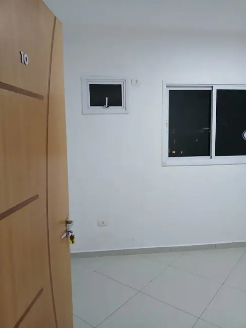 Foto 8 de Sala Comercial para alugar, 10m2 em Jardim, Santo Andre - SP