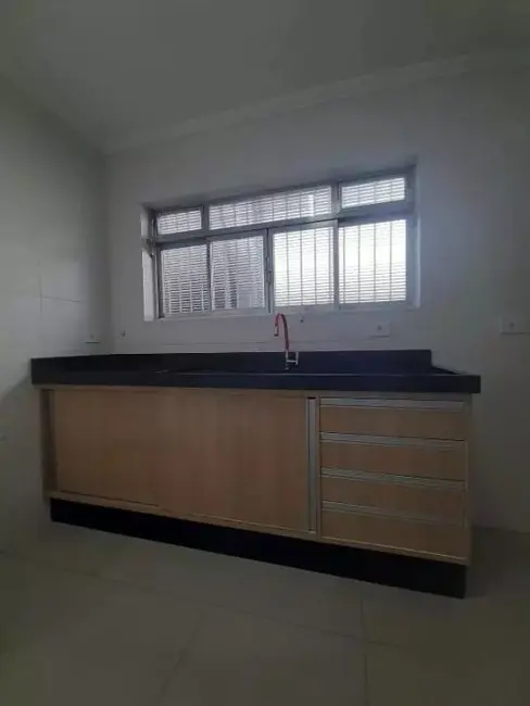 Foto 2 de Sobrado com 3 quartos para alugar, 146m2 em Jardim, Santo Andre - SP