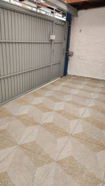 Foto 8 de Casa com 1 quarto para alugar, 120m2 em Vila Eldízia, Santo Andre - SP