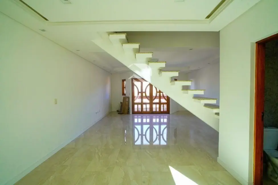 Foto 2 de Sobrado com 3 quartos à venda, 280m2 em Santa Maria, Santo Andre - SP