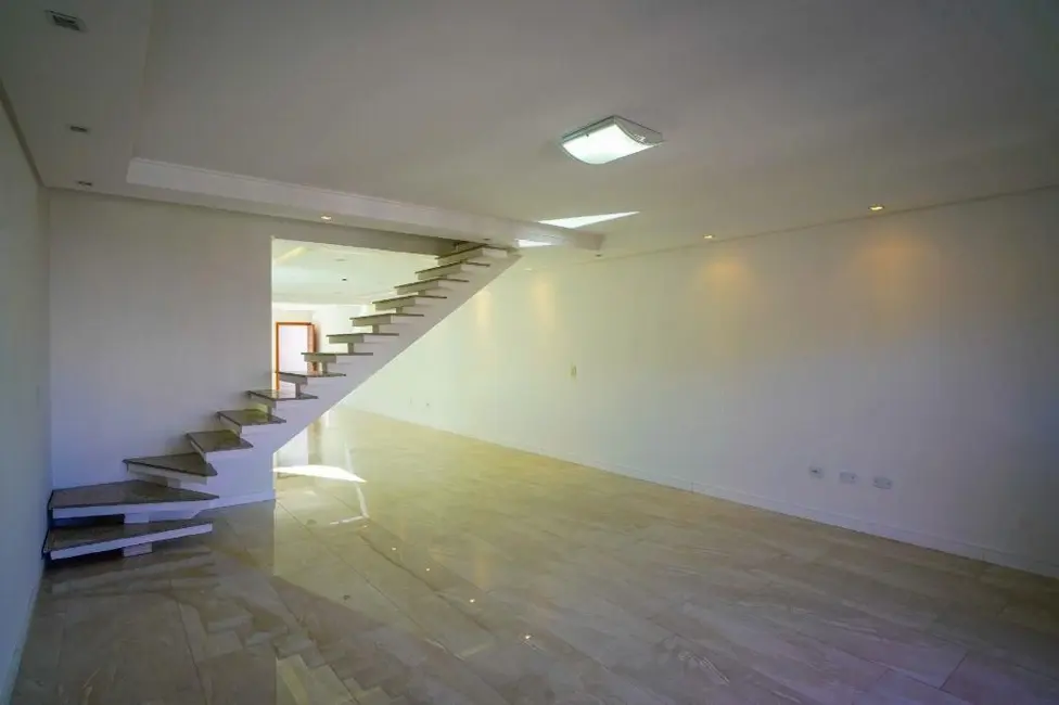 Foto 6 de Sobrado com 3 quartos à venda, 280m2 em Santa Maria, Santo Andre - SP