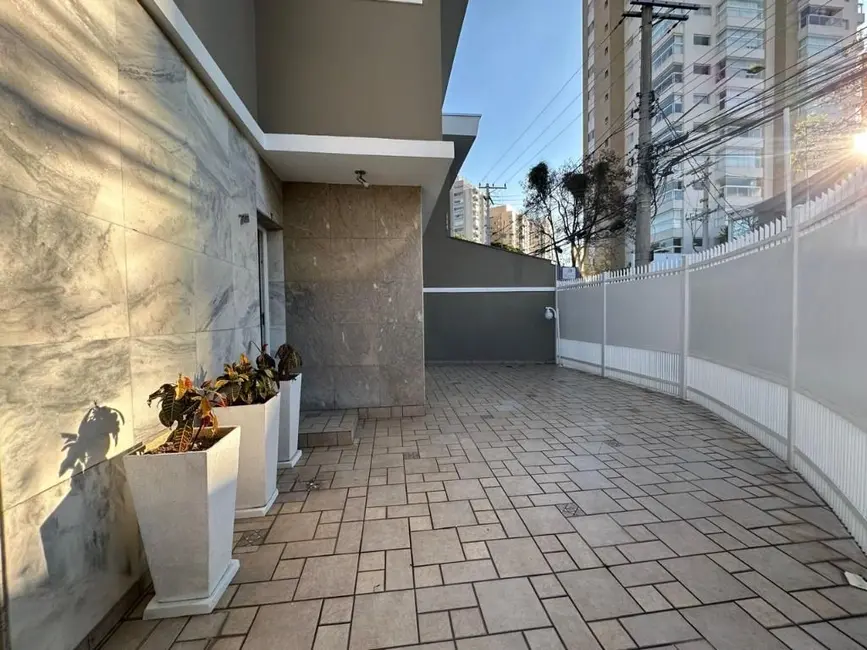 Foto 2 de Sobrado com 3 quartos para alugar, 176m2 em Jardim, Santo Andre - SP