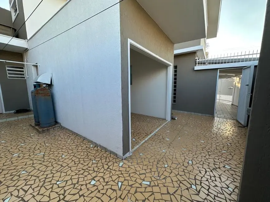 Foto 5 de Sobrado com 3 quartos para alugar, 176m2 em Jardim, Santo Andre - SP