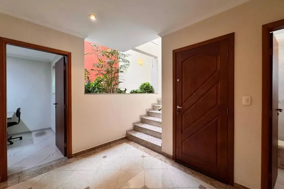 Foto 2 de Sobrado com 3 quartos à venda, 244m2 em Campestre, Santo Andre - SP