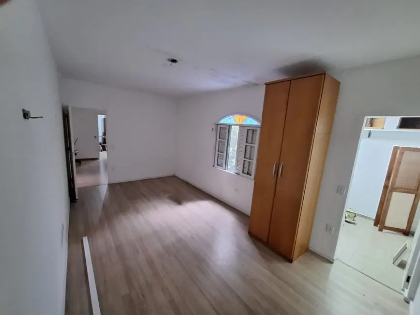 Foto 1 de Sobrado com 3 quartos para alugar, 154m2 em Vila Bastos, Santo Andre - SP