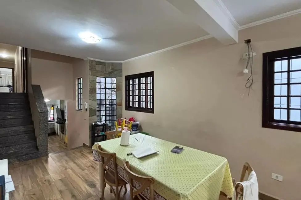 Foto 6 de Sobrado com 3 quartos à venda, 231m2 em Vila Pires, Santo Andre - SP