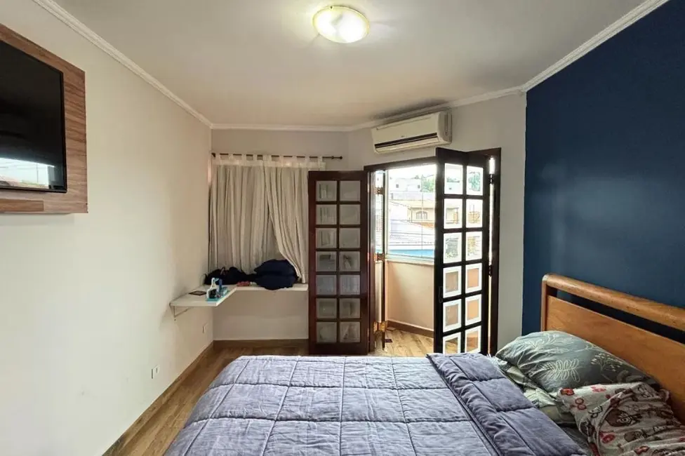 Foto 9 de Sobrado com 3 quartos à venda, 231m2 em Vila Pires, Santo Andre - SP