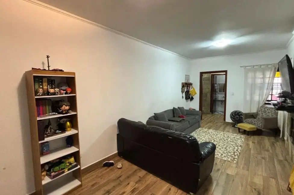 Foto 2 de Sobrado com 3 quartos à venda, 231m2 em Vila Pires, Santo Andre - SP