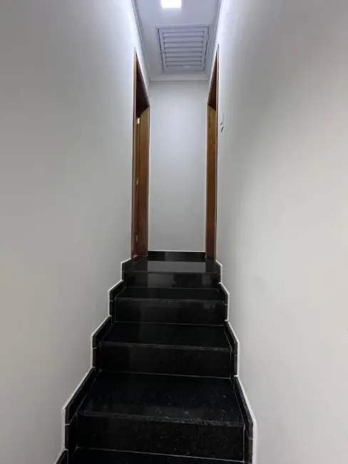 Foto 2 de Sobrado com 2 quartos à venda e para alugar, 50m2 em Campestre, Santo Andre - SP